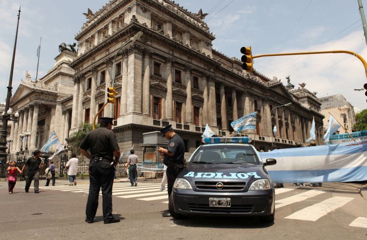 Civil Unrest and Protests in Argentina: How to Stay Safe